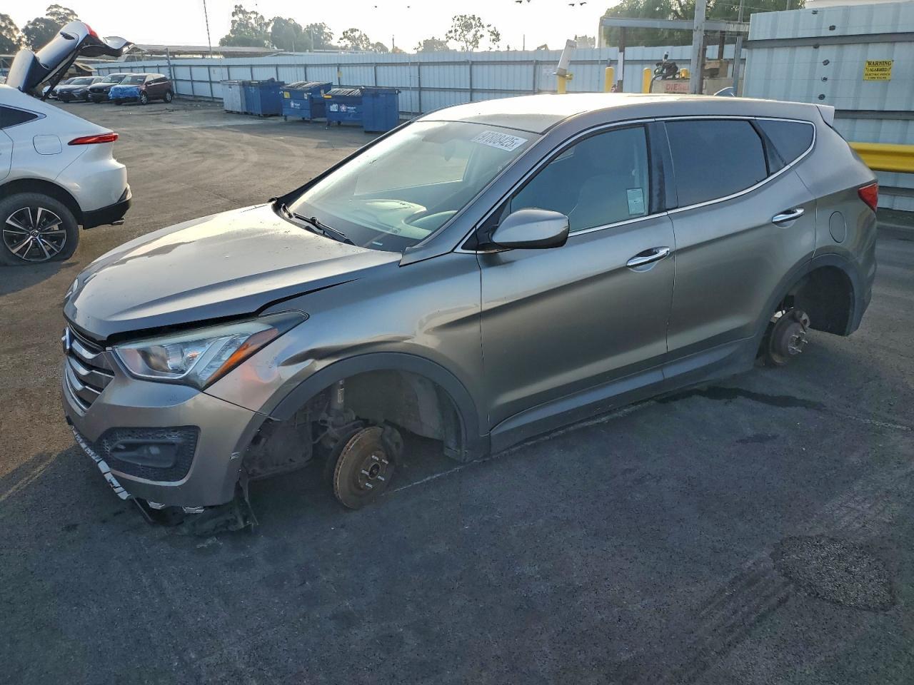 2016 Hyundai Santa Fe Sport - zdjęcie główne