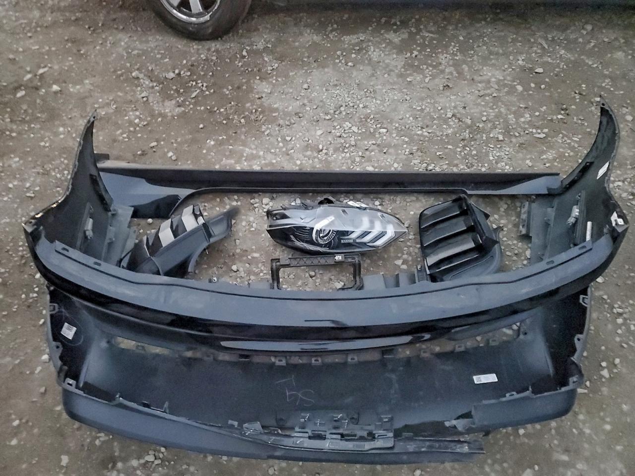 2020 Ford Mustang - zdjęcie 12