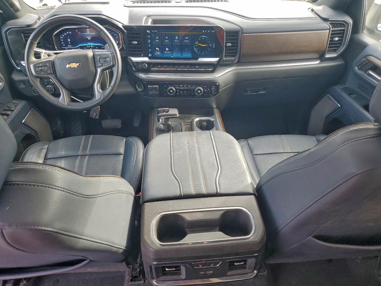 2023 Chevrolet Silverado K1500 High Country - zdjęcie 8