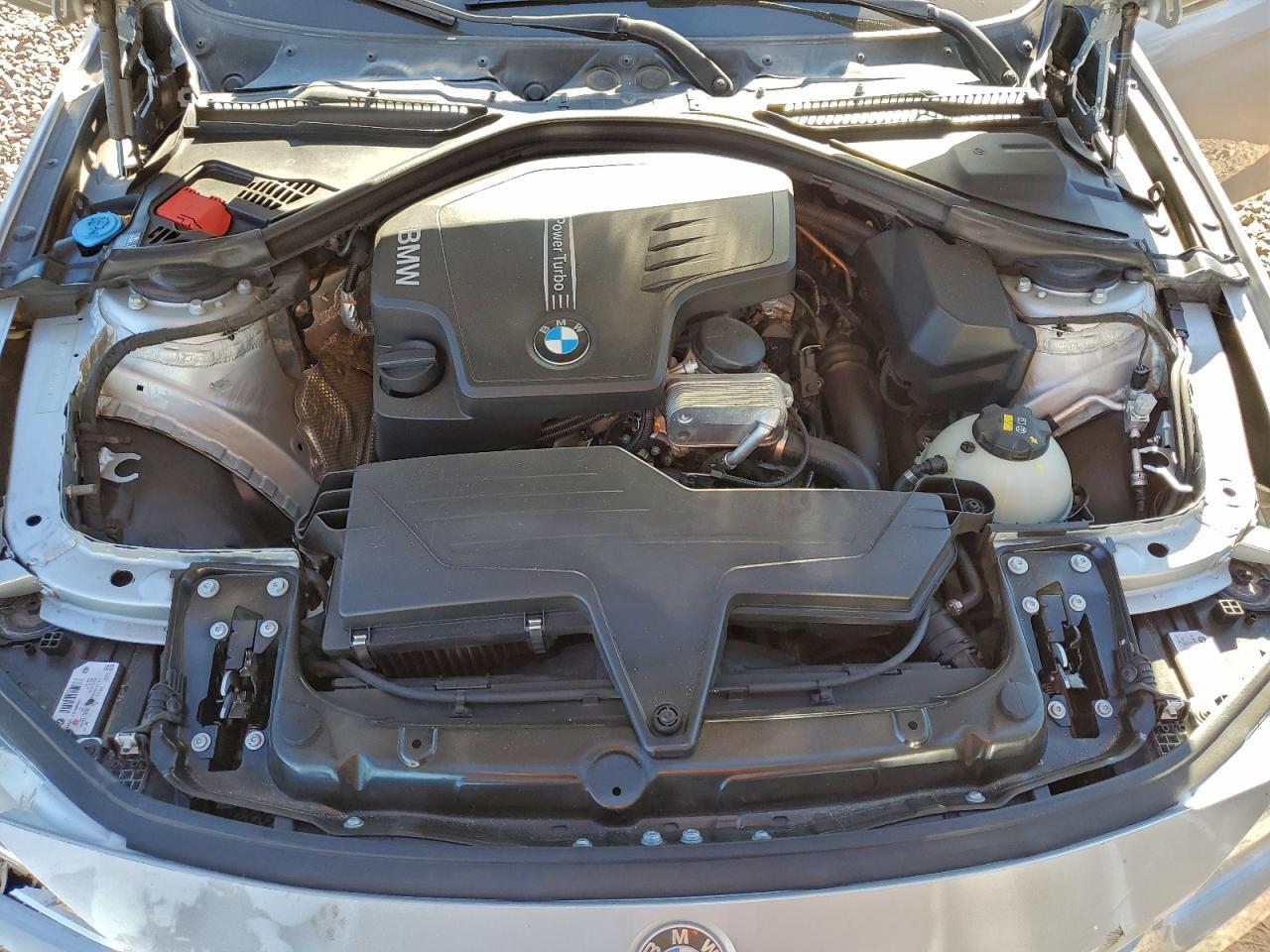 2018 BMW 320 I - zdjęcie 11