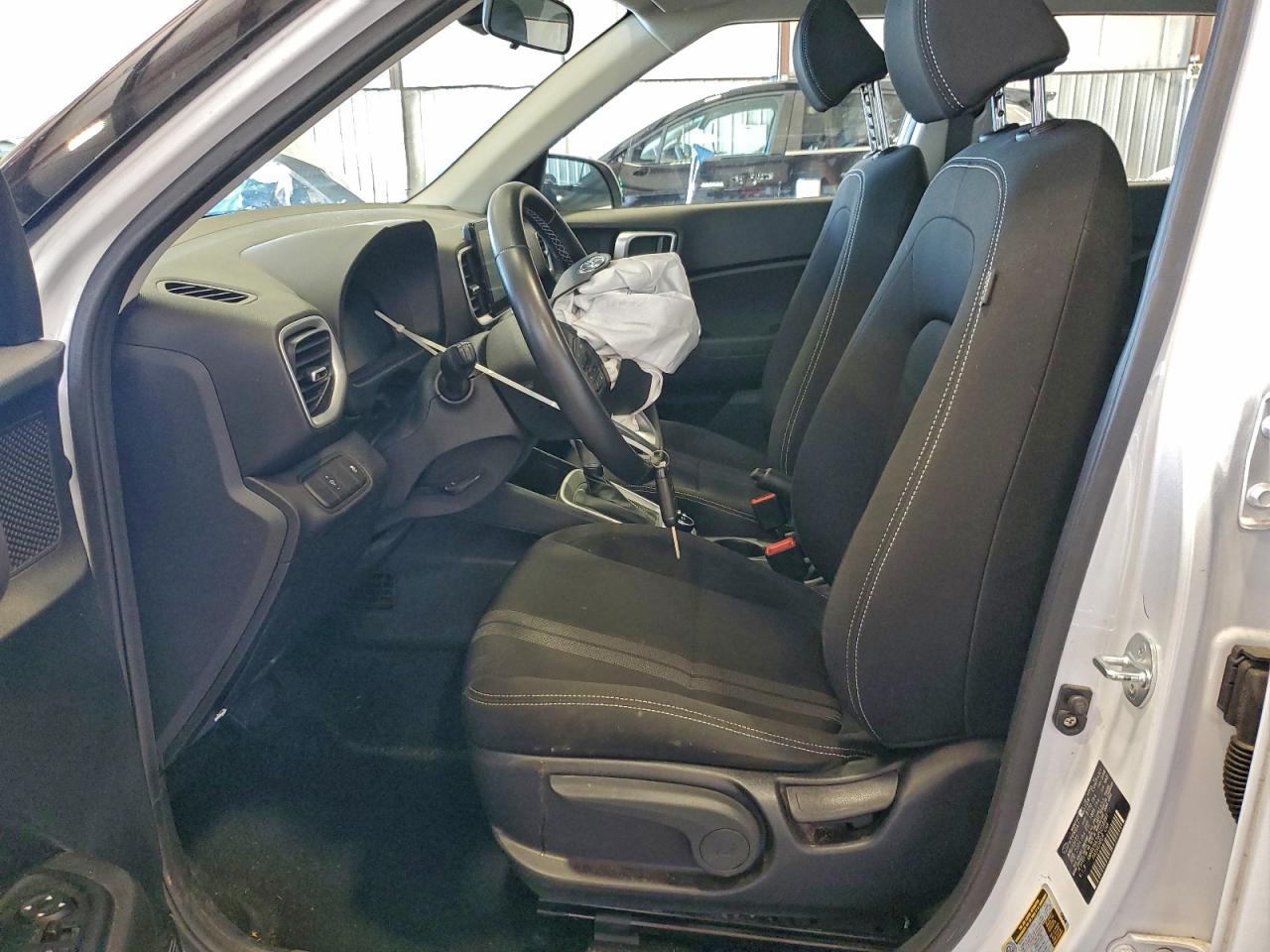 2023 Hyundai Venue Sel - zdjęcie 7