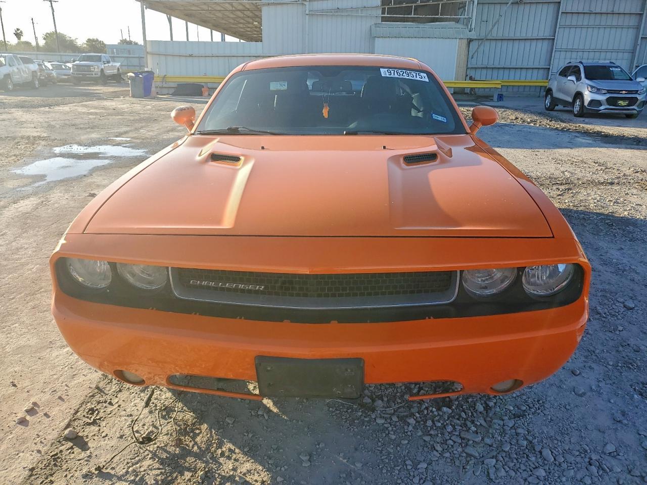 2014 Dodge Challenger Sxt - zdjęcie 5