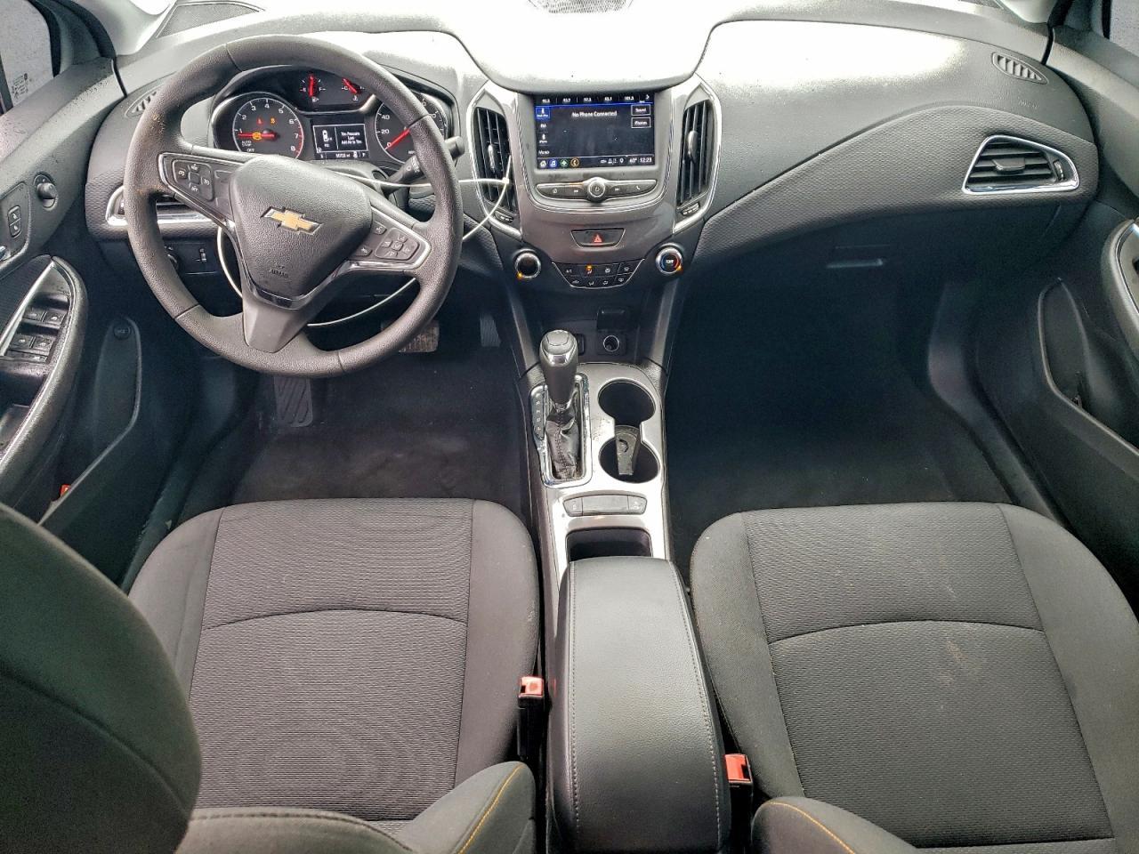 2019 Chevrolet Cruze Ls - zdjęcie 8