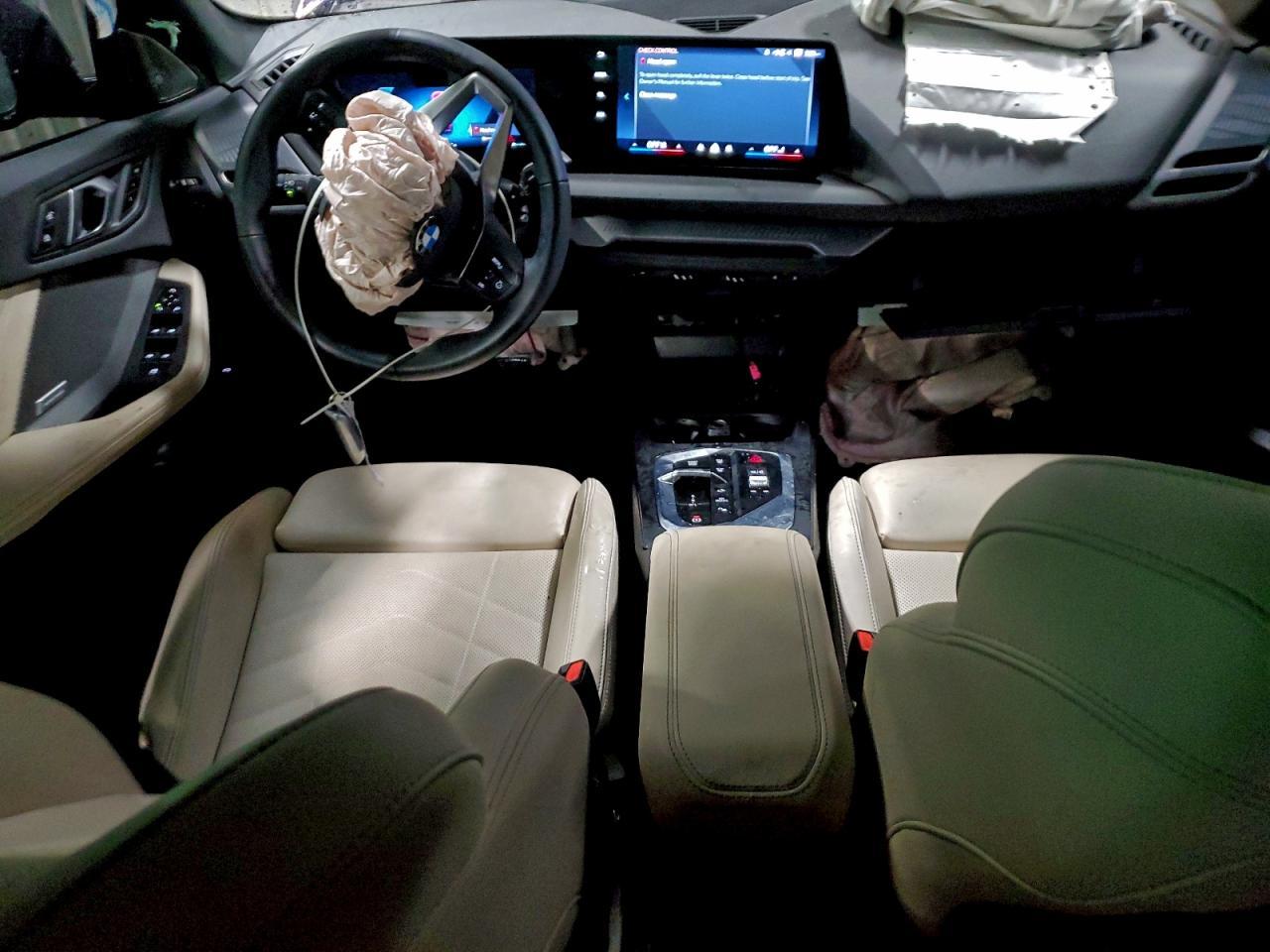 2025 BMW 228Xi - zdjęcie 8