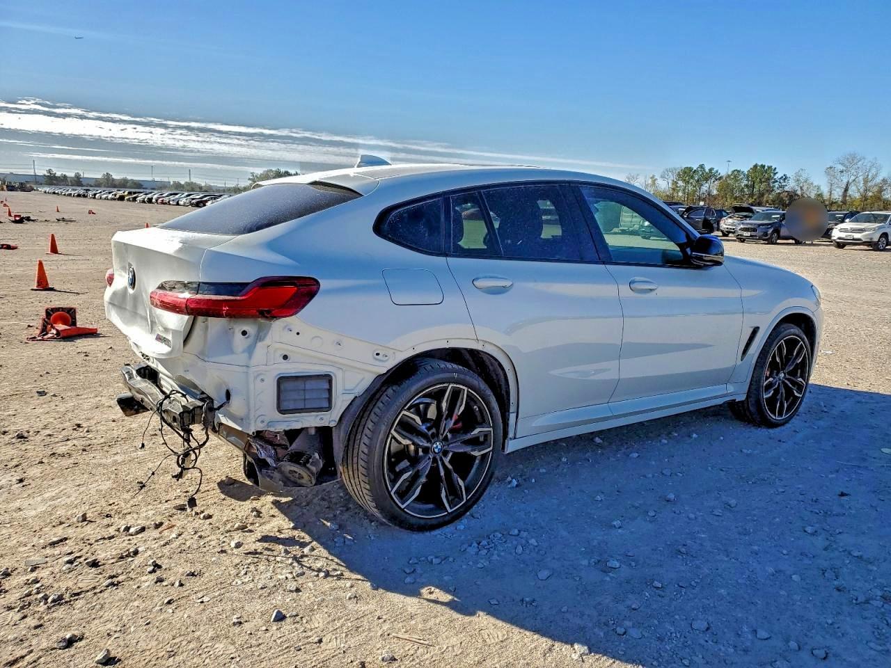 2025 BMW X4 M40I - zdjęcie 3