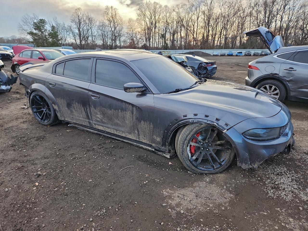 Dodge Charger - zdjęcie 4