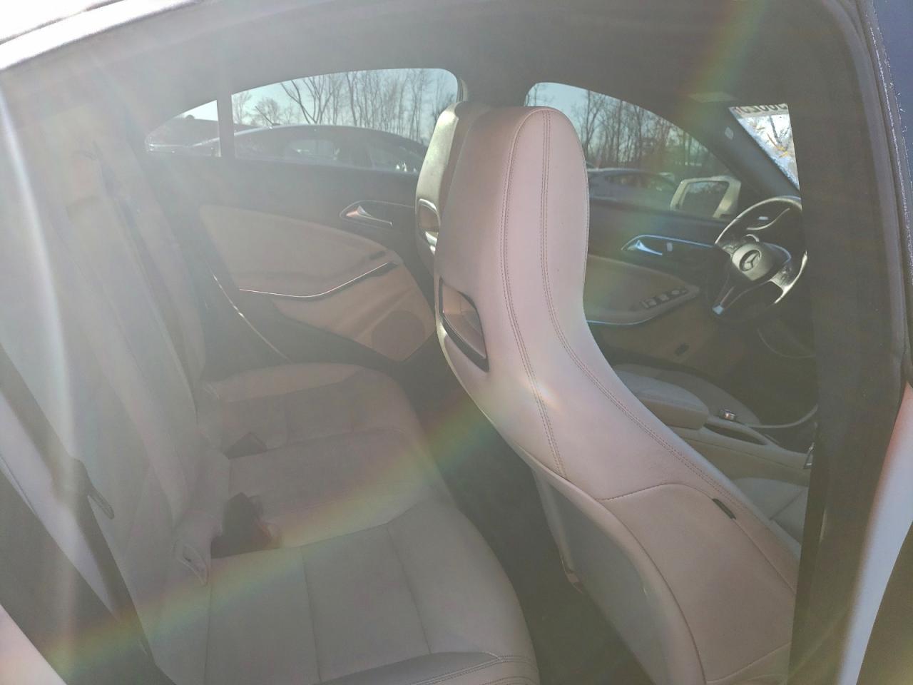 2014 Mercedes-Benz Cla 250 - zdjęcie 10