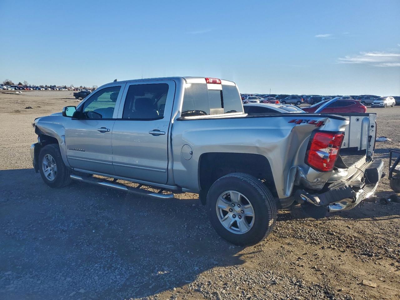 2018 Chevrolet Silverado K1500 Lt - zdjęcie 2