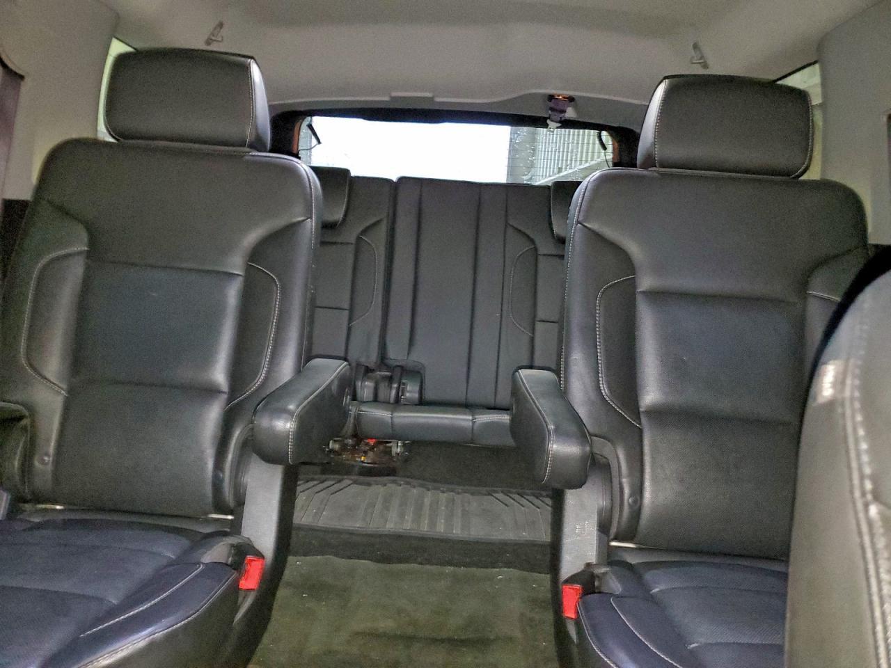 2016 Chevrolet Tahoe C1500 Ltz - zdjęcie 10