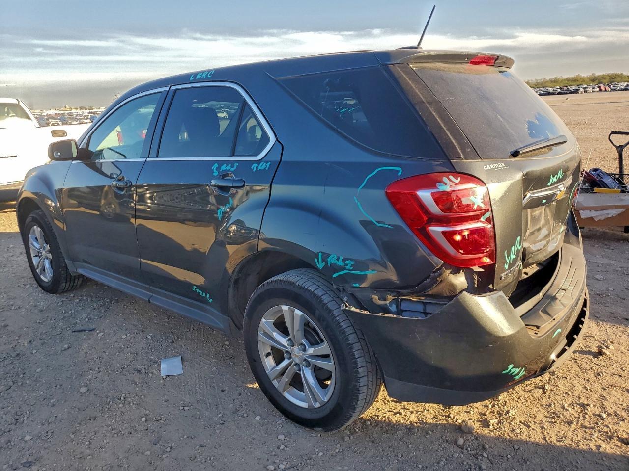 2017 Chevrolet Equinox Ls - zdjęcie 2