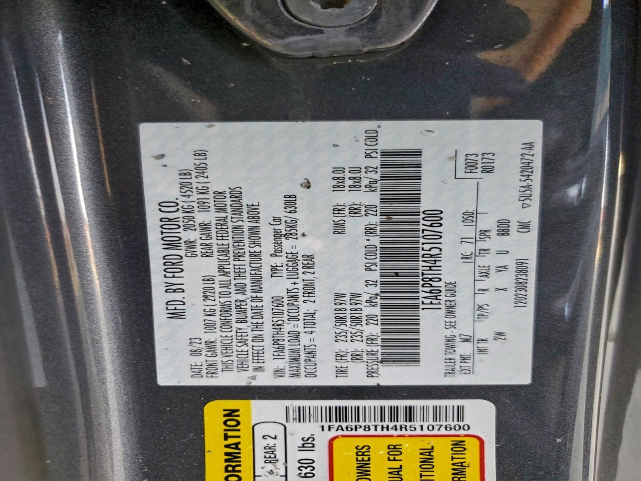 2024 Ford Mustang - zdjęcie 13