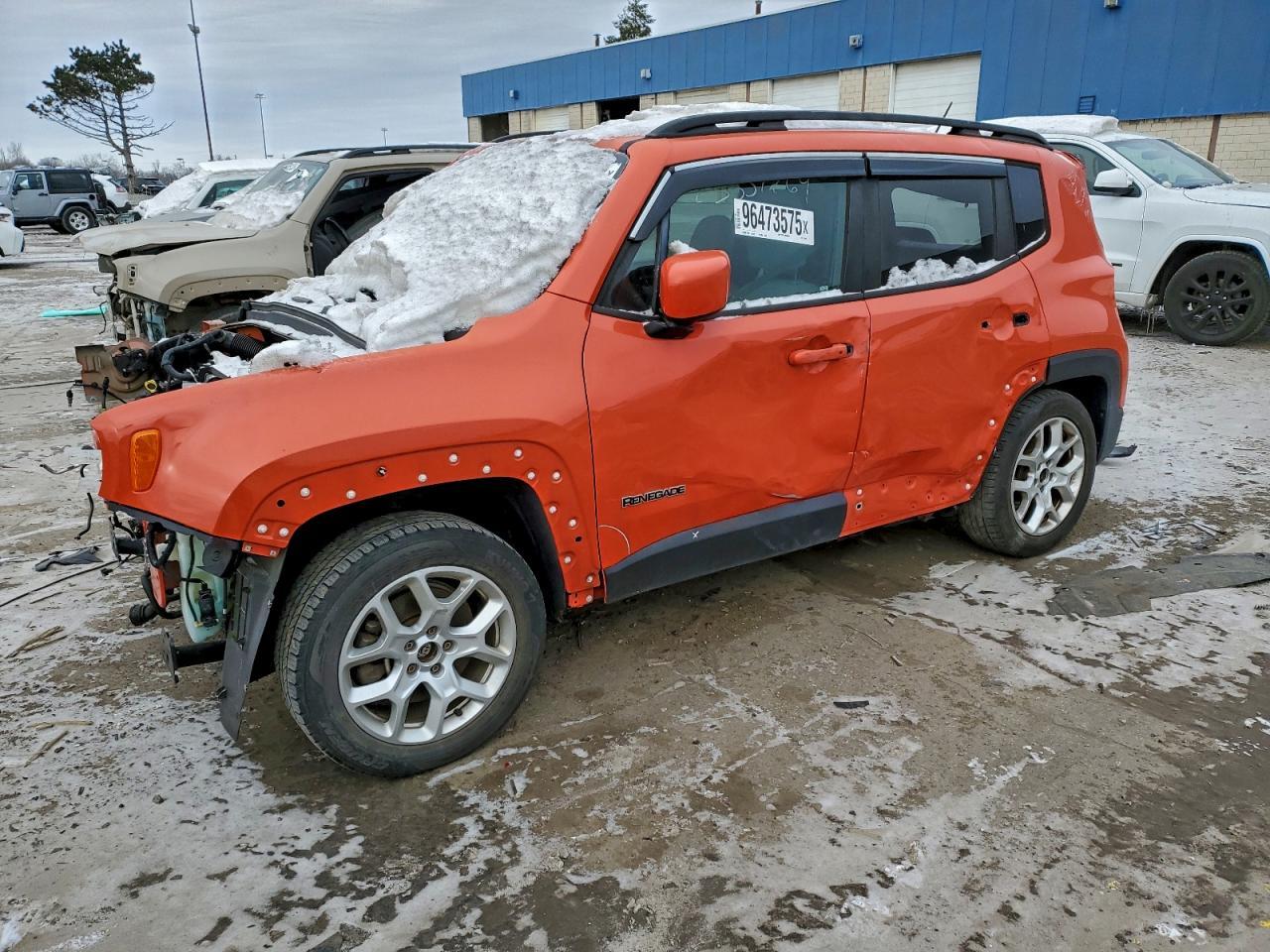 2015 Jeep Renegade Latitude - zdjęcie główne