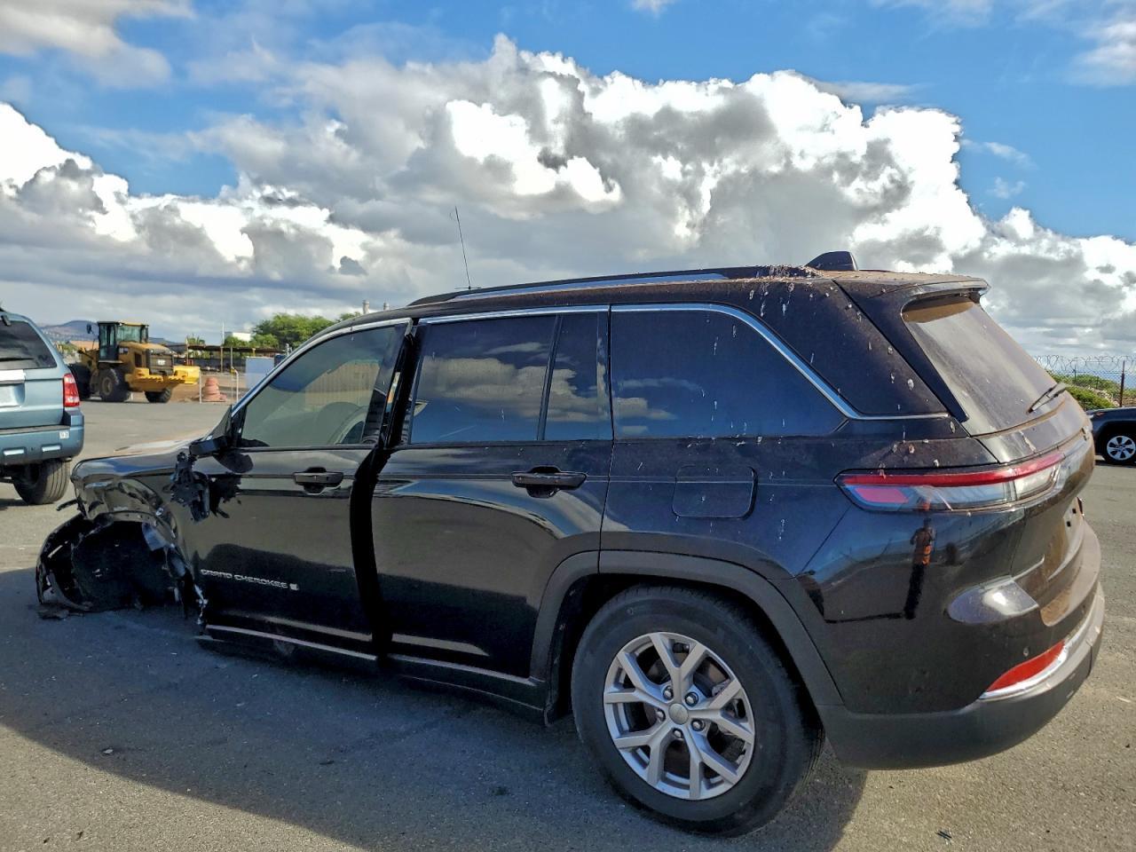 2022 Jeep Grand Cherokee Limited - zdjęcie 2