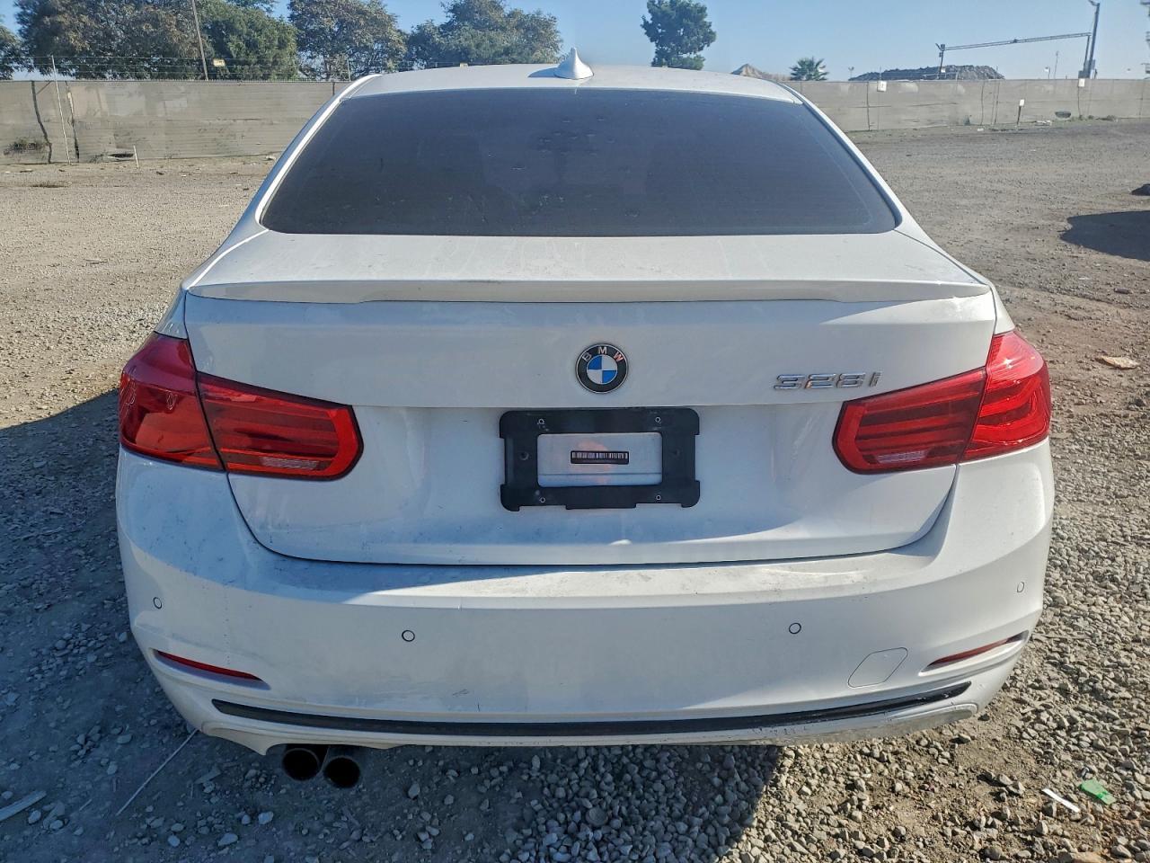 2016 BMW 328 I Sulev - zdjęcie 6