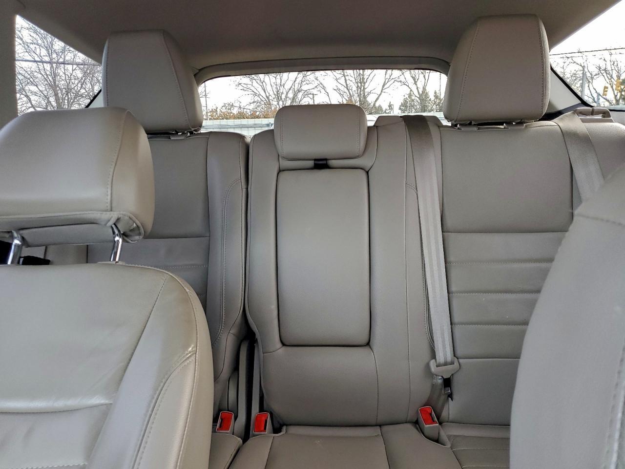 2015 Ford Escape - zdjęcie 10