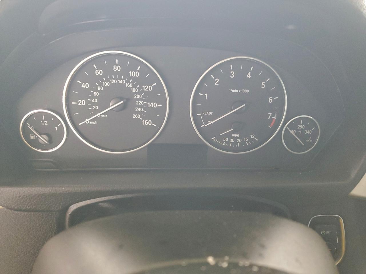 2015 BMW 320 I - zdjęcie 9