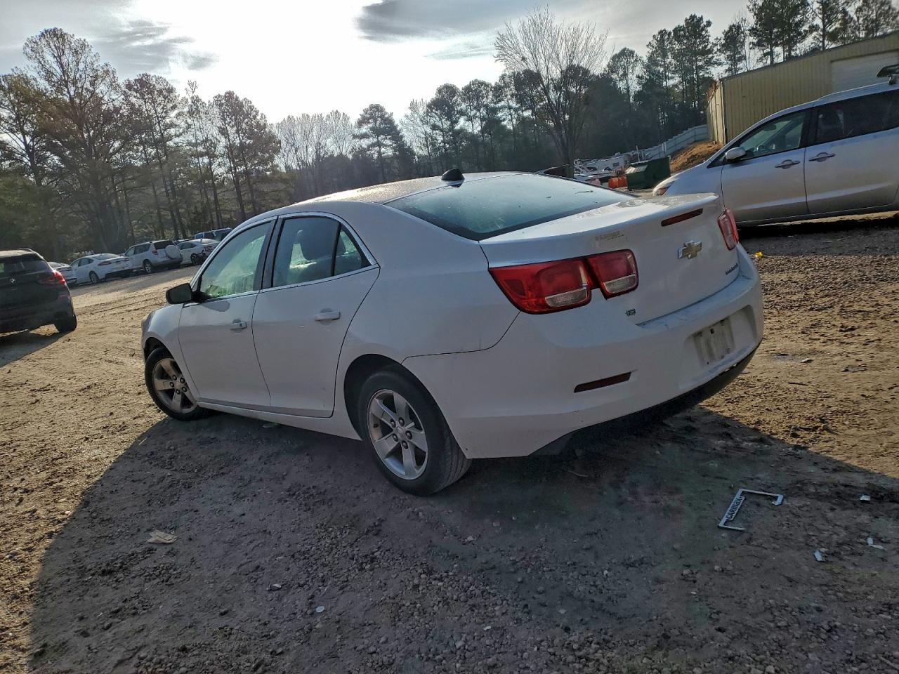 2014 Chevrolet Malibu Ls - zdjęcie 2