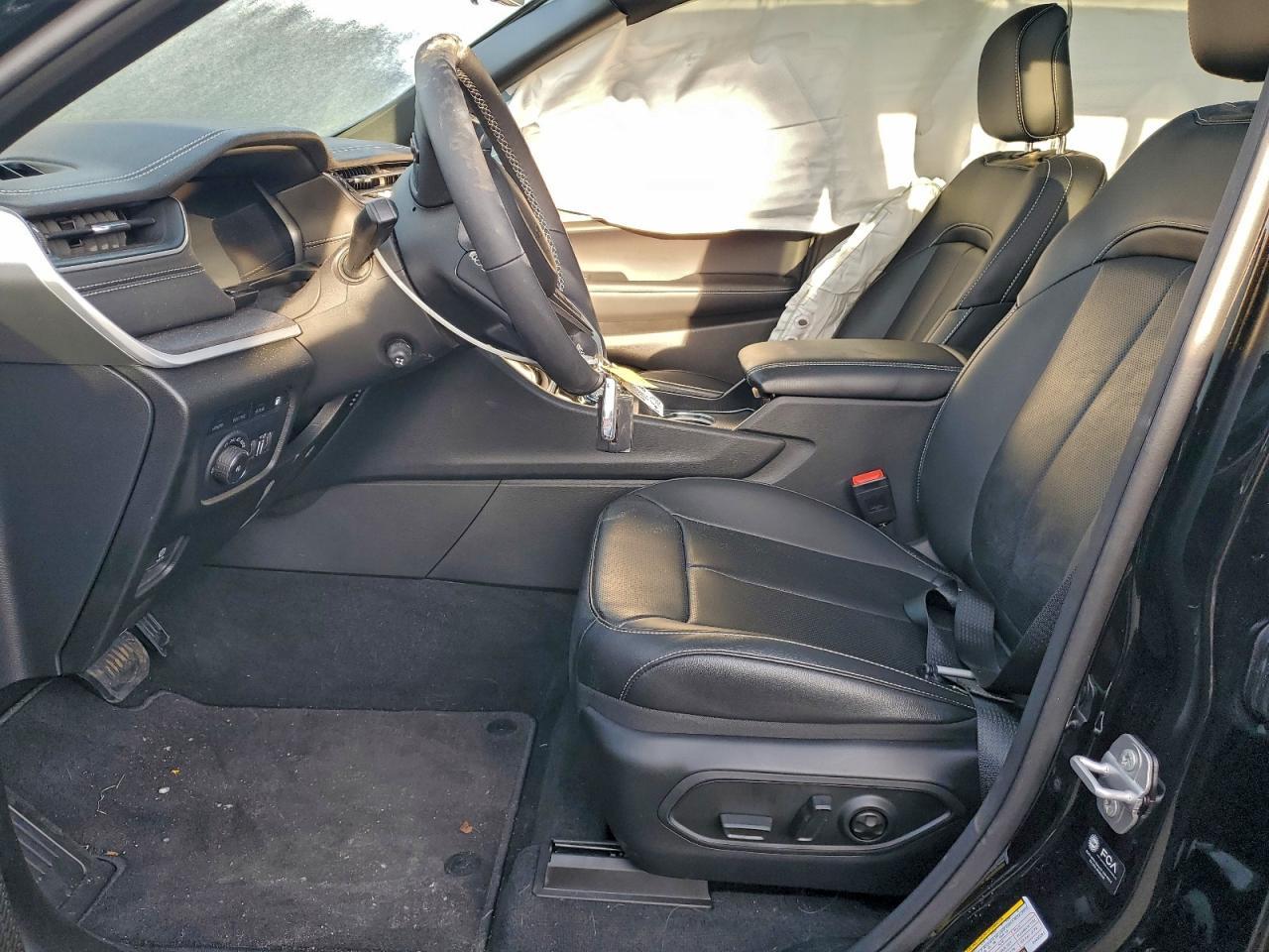 2025 Jeep Grand Cherokee 4Xe - zdjęcie 7