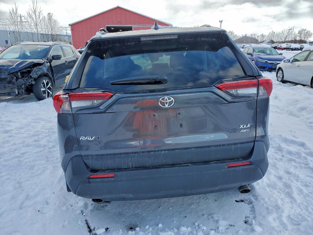 2024 Toyota Rav4 Xle - zdjęcie 6