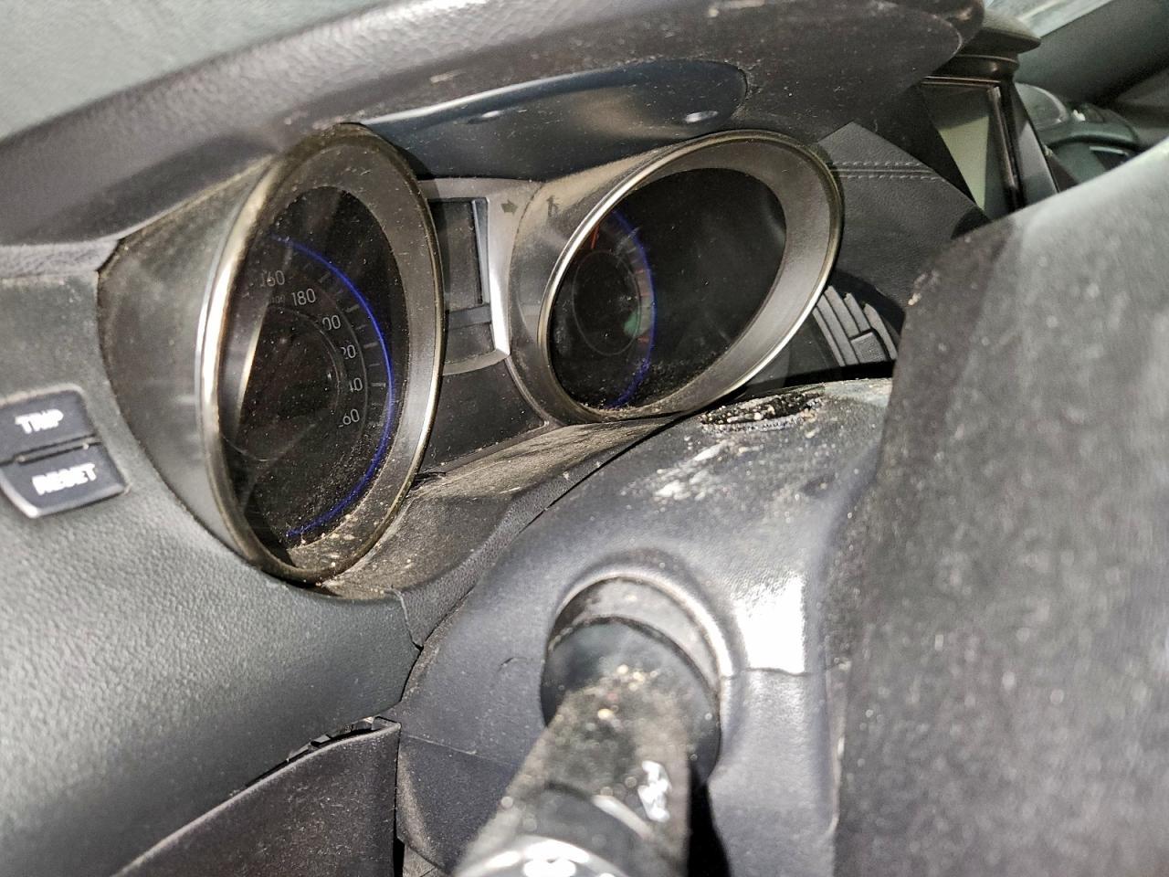 2013 Hyundai Genesis Coupe 2.0T - zdjęcie 9