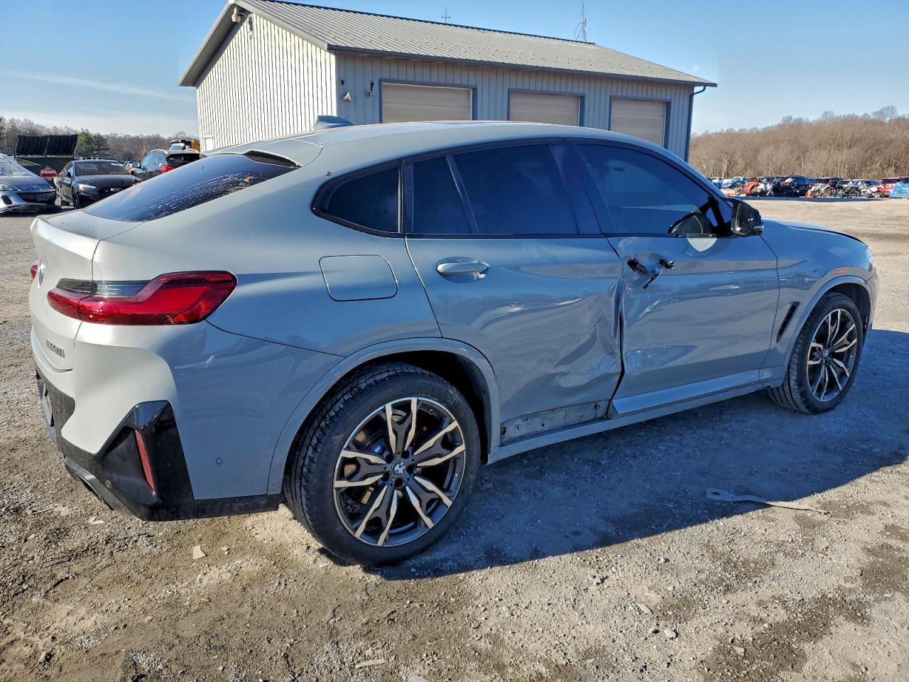 2022 BMW X4 M40I - zdjęcie 3