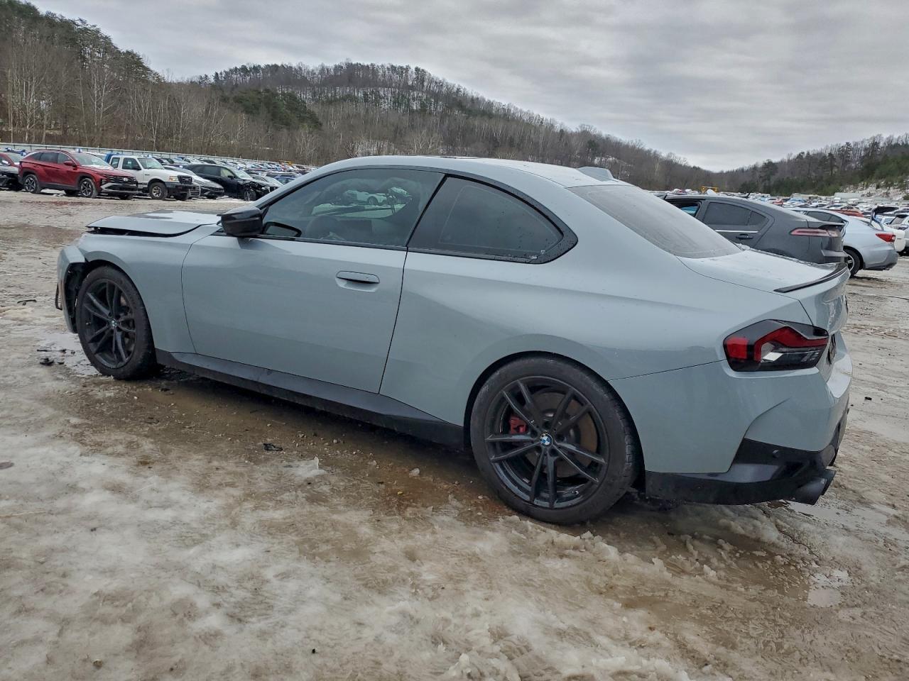 2024 BMW M240Xi - zdjęcie 2