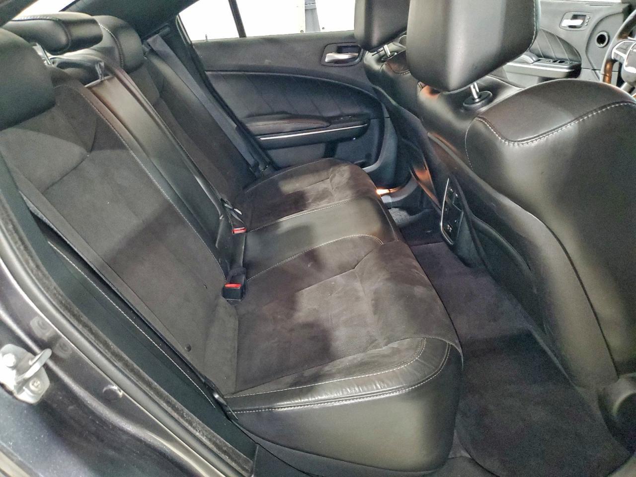 2018 Dodge Charger R/T - zdjęcie 10