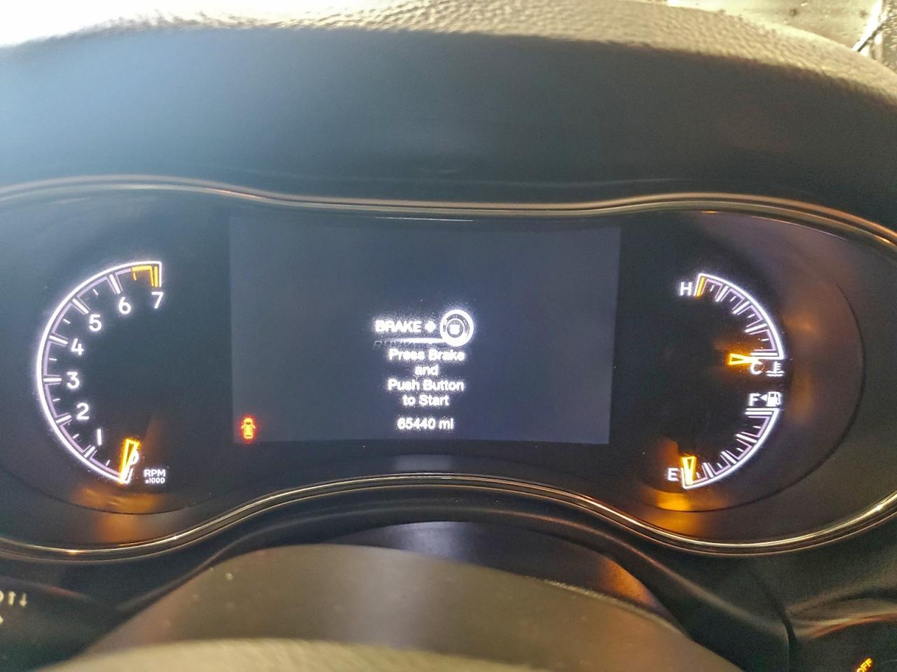 2020 Jeep Grand Cherokee Laredo - zdjęcie 9