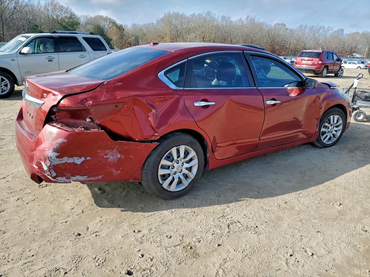 Nissan Altima - zdjęcie 3