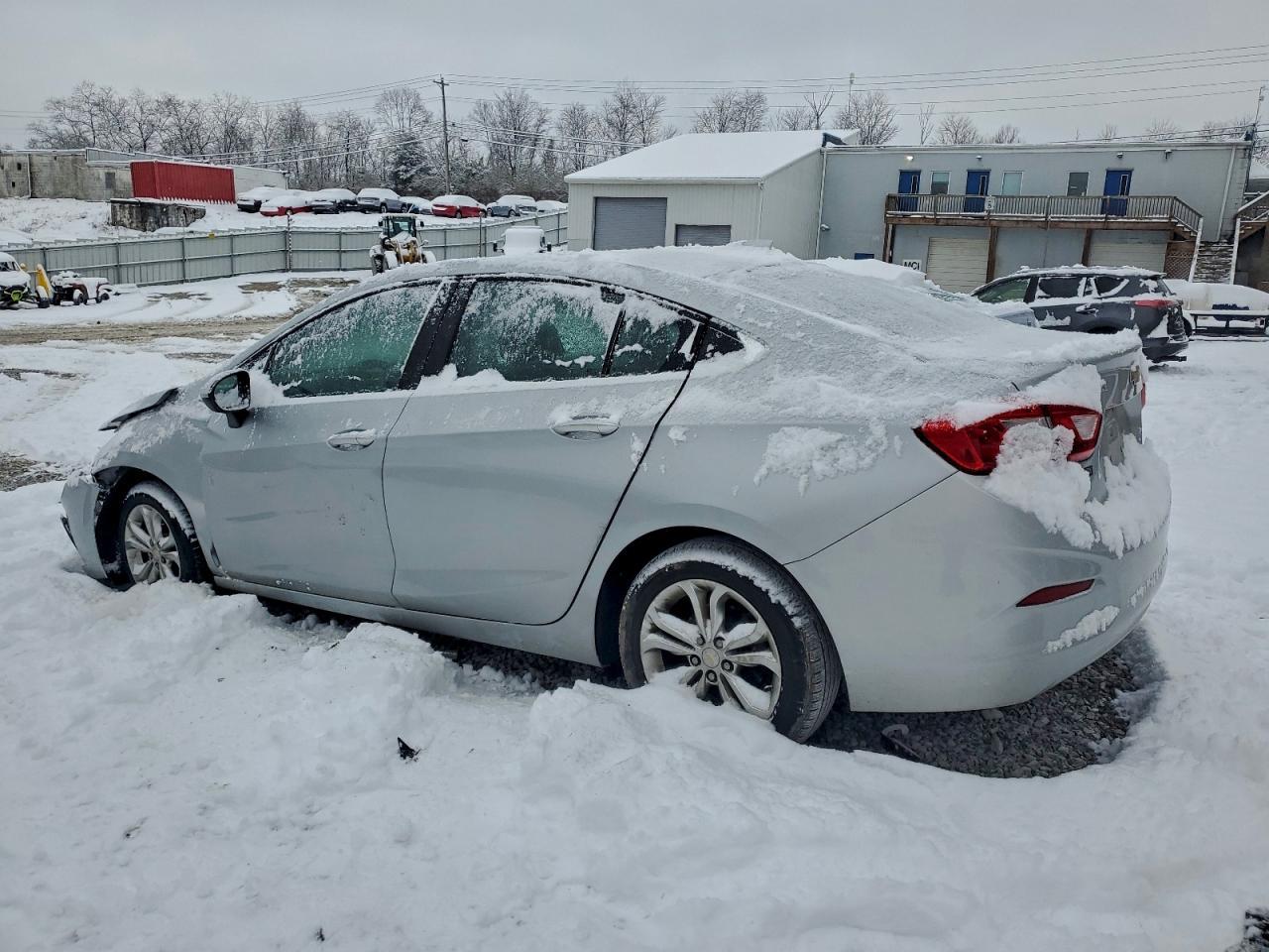 2019 Chevrolet Cruze Lt - zdjęcie 2