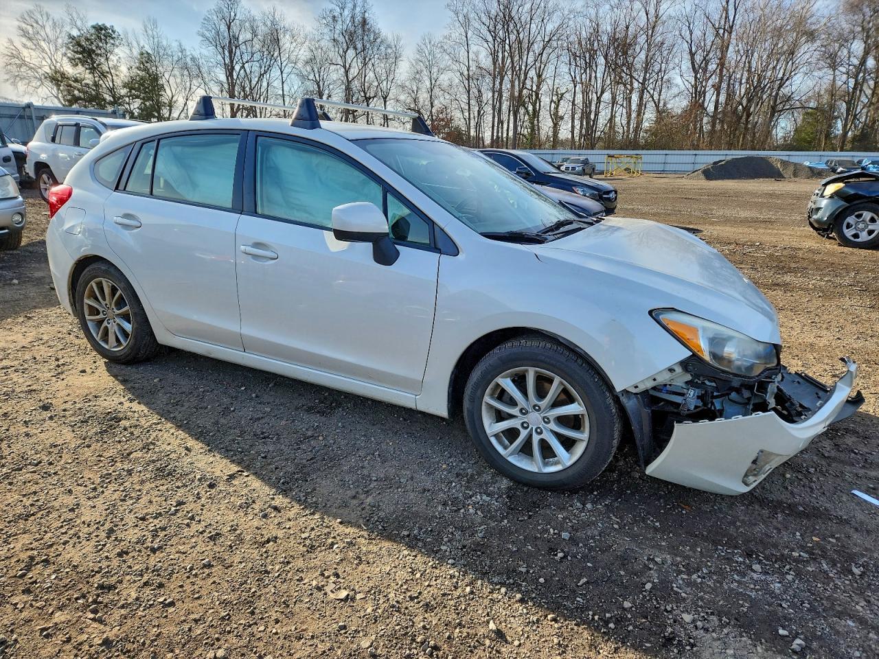 2014 Subaru Impreza Premium - zdjęcie 4