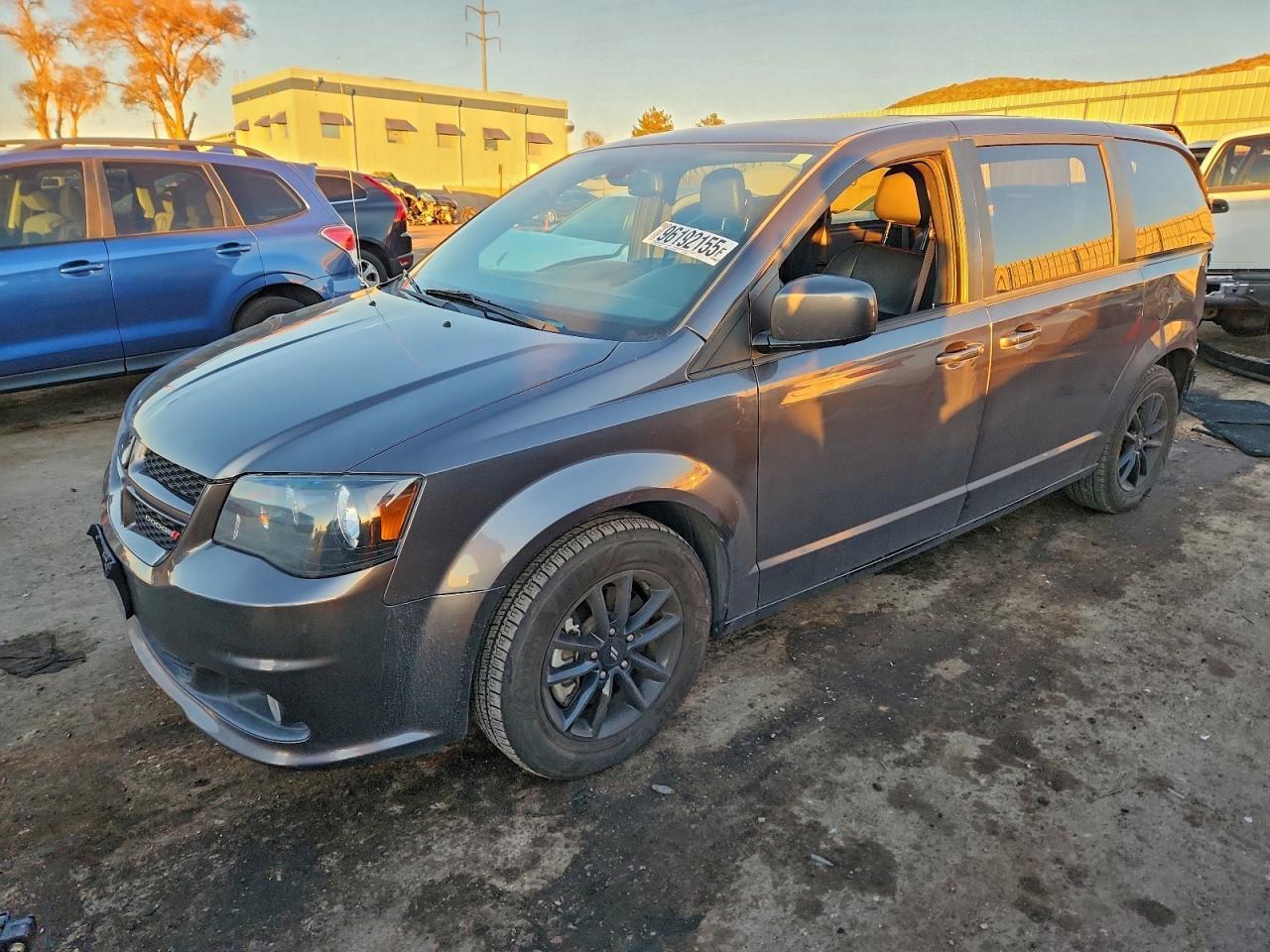 2019 Dodge Grand Caravan Gt - zdjęcie główne