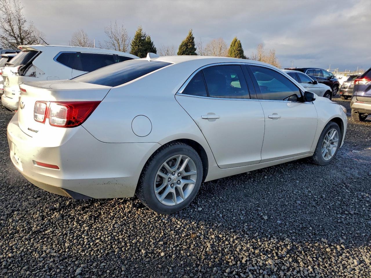 2013 Chevrolet Malibu 2Lt - zdjęcie 3