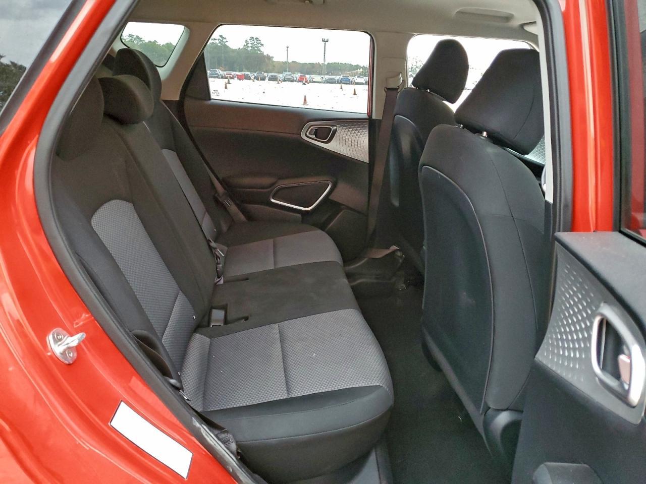 2022 Kia Soul Lx - zdjęcie 11