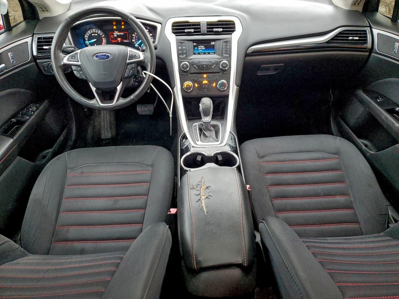 2016 Ford Fusion Se - zdjęcie 8