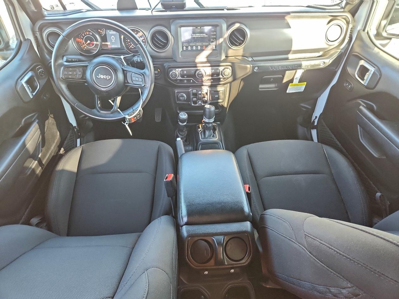 2022 Jeep Wrangler Unlimited Sport - zdjęcie 8