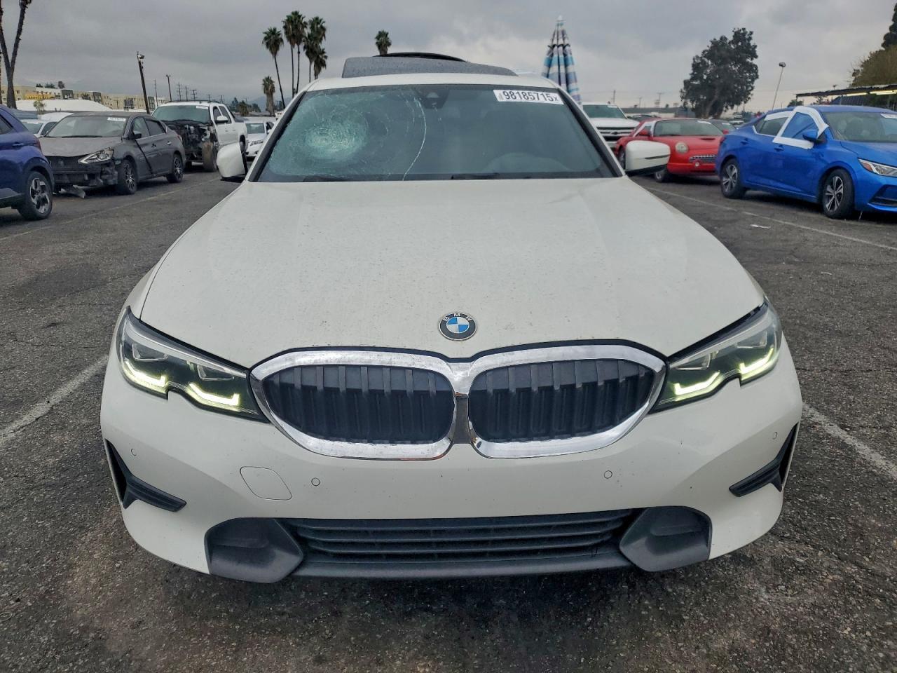 2019 BMW 330I - zdjęcie 5