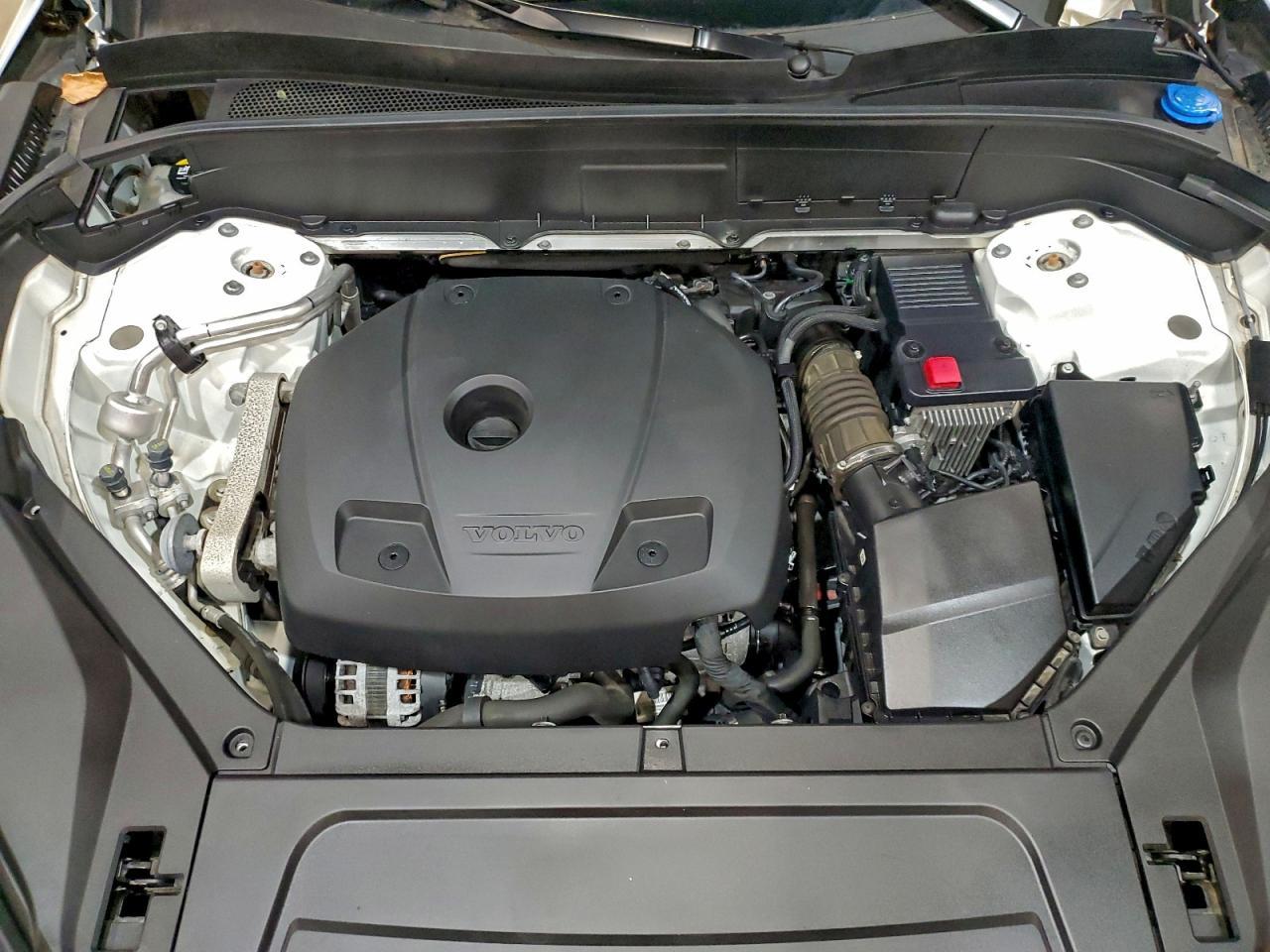 2022 Volvo XC90 - zdjęcie 12