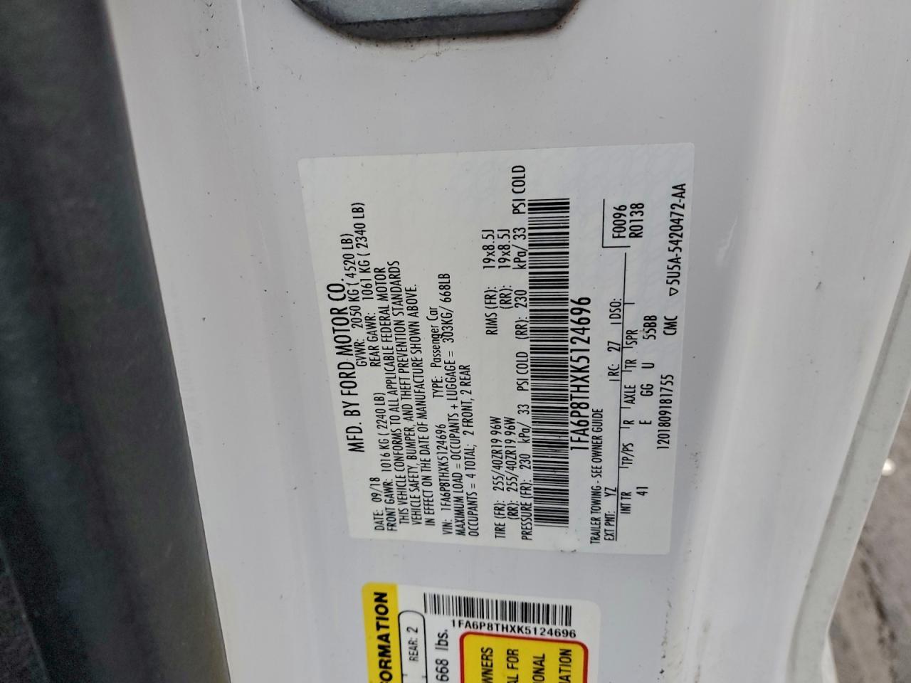 2019 Ford Mustang - zdjęcie 12