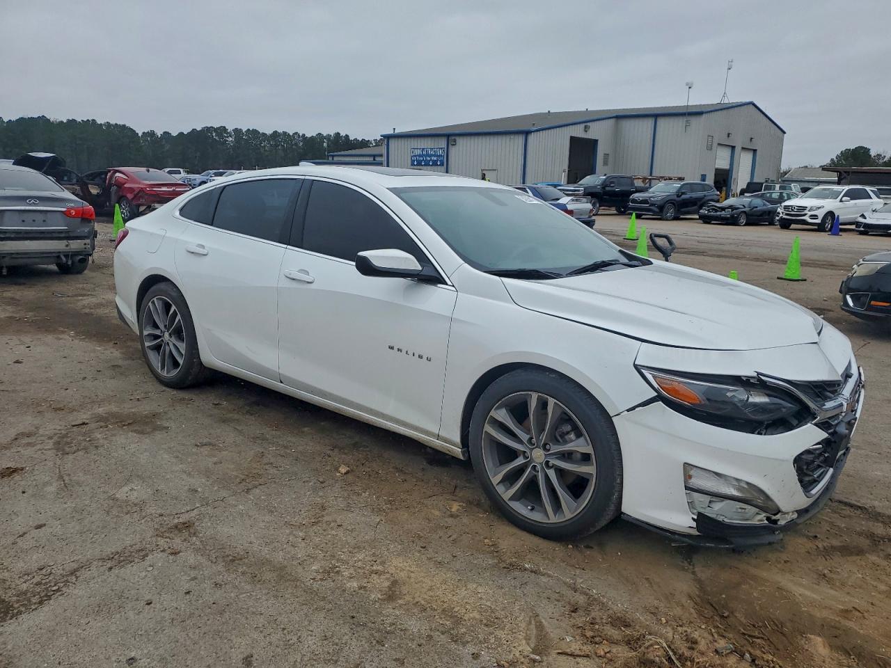2021 Chevrolet Malibu Lt - zdjęcie 4