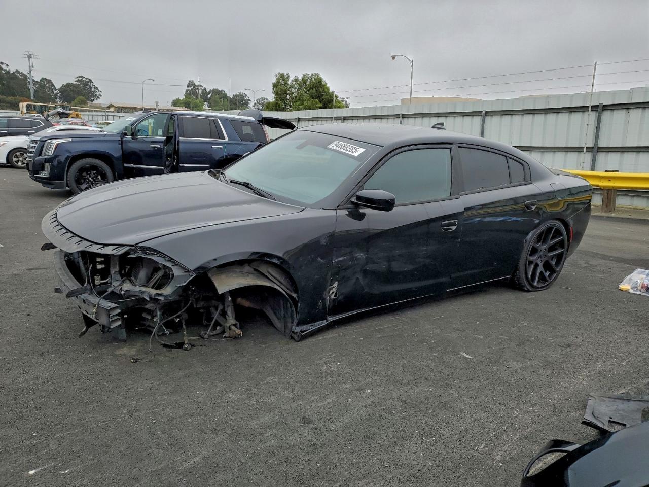 2016 Dodge Charger Sxt - zdjęcie główne