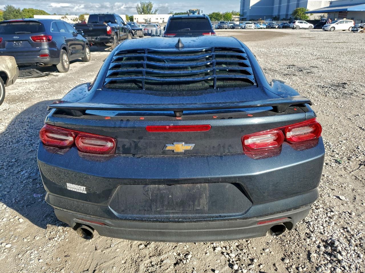 2021 Chevrolet Camaro Ls - zdjęcie 6