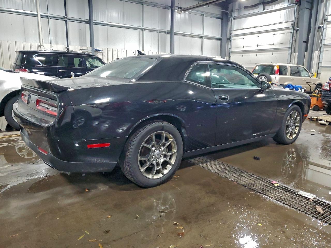 2017 Dodge Challenger Gt - zdjęcie 3