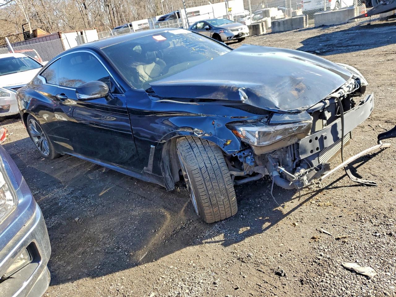 2017 Infiniti Q60 - zdjęcie 4