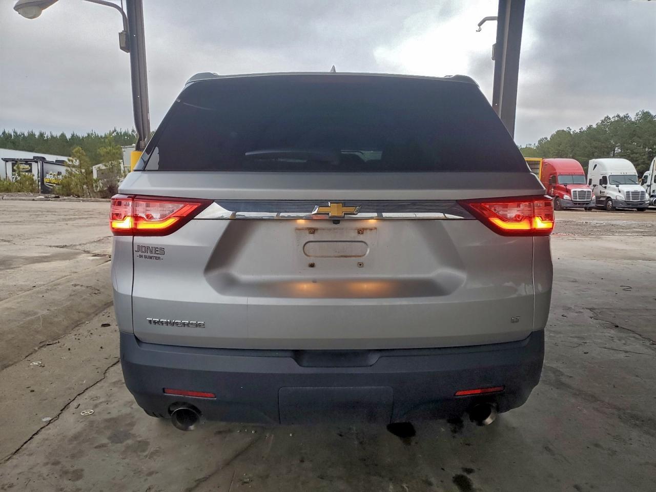 2018 Chevrolet Traverse Lt - zdjęcie 6