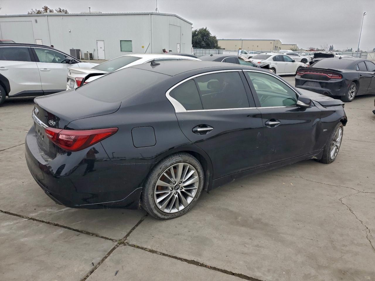 2018 Infiniti Q50 Pure - zdjęcie 3