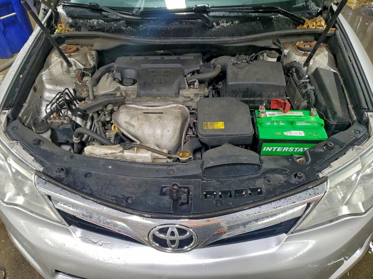 2013 Toyota Camry L - zdjęcie 11