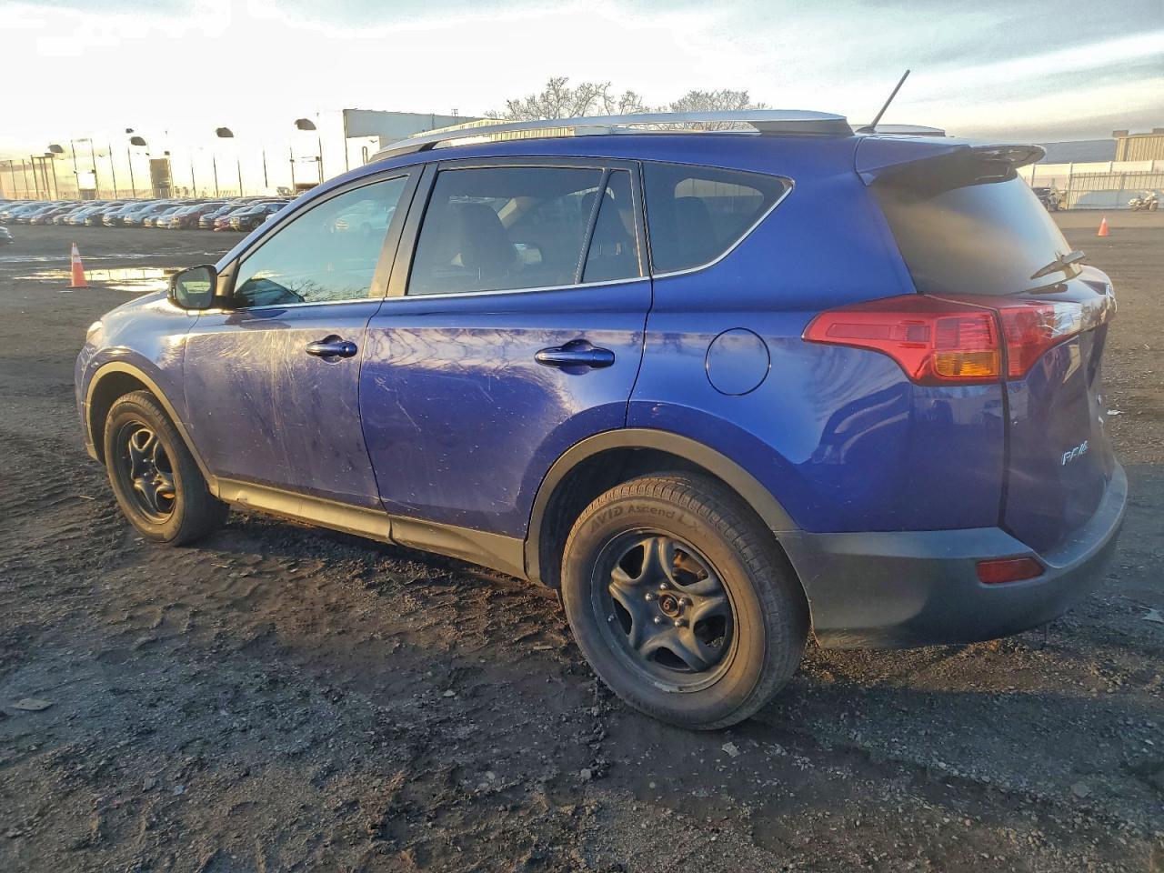 2015 Toyota RAV 4 - zdjęcie 2