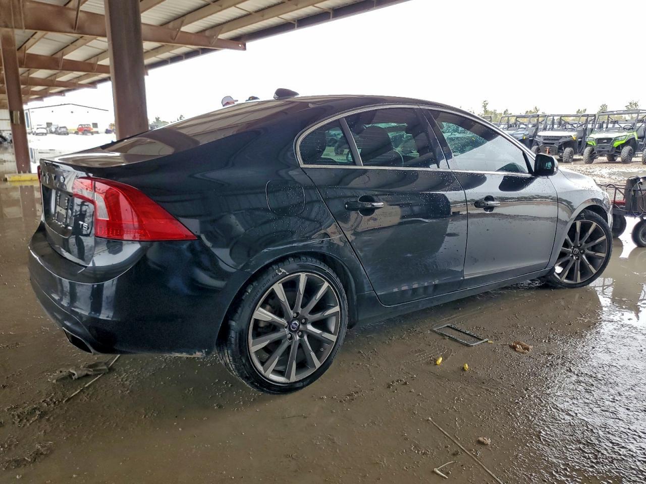 2015 Volvo S60 Platinum - zdjęcie 3