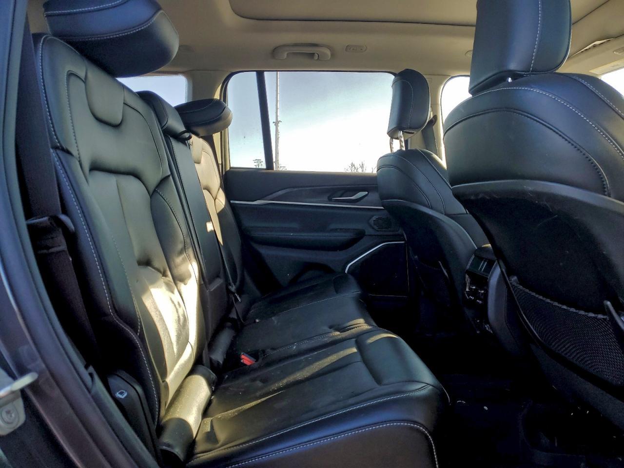 2024 Jeep Grand Cherokee Limited 4Xe - zdjęcie 11